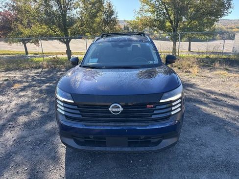 New 2026 Nissan Kicks SR w/ SR Premium Package image 3