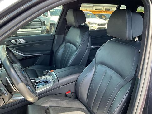 Used 2020 BMW X7 xDrive40i w/ M Sport Package AWD/4WD image 19