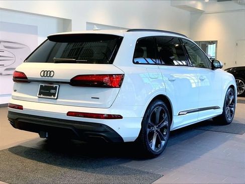 Certified 2025 Audi Q7 3.0T Prestige w/ Prestige Package AWD/4WD image 7