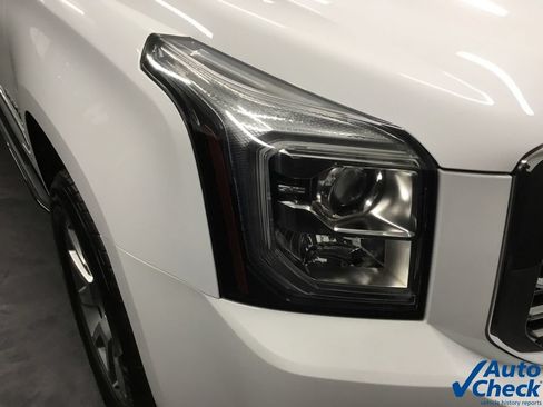 Used 2019 GMC Yukon Denali AWD/4WD image 22