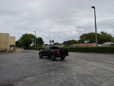 Used 2021 Ford Ranger XL image 4