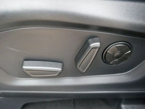 New 2026 Ford Explorer Platinum w/ LUX Leather Package image 16