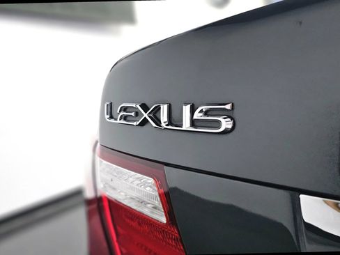 Used 2007 Lexus LS 460 RWD image 19