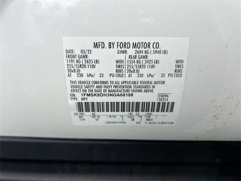 Used 2022 Ford Explorer XLT w/ Equipment Group 202A image 32