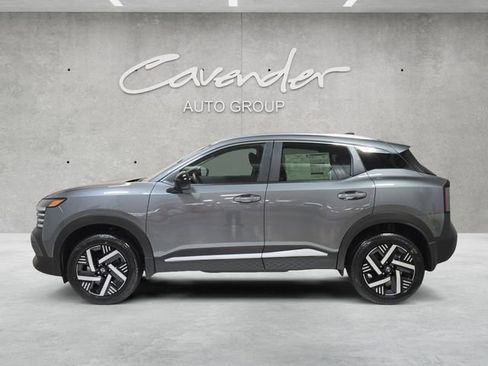 New 2026 Nissan Kicks SV image 13