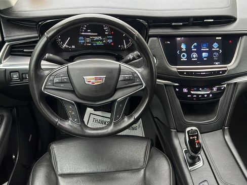 Used 2019 Cadillac XT5 Luxury AWD/4WD image 12