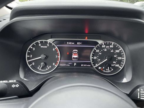 Used 2024 Nissan Rogue SV AWD/4WD image 24