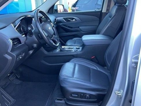 Used 2019 Chevrolet Traverse Premier w/ Driver Confidence II Package image 37