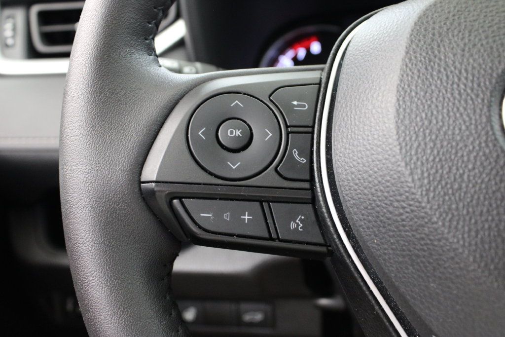 Used 2025 Toyota RAV4 XLE Premium w/ Weather Package FWD image 27