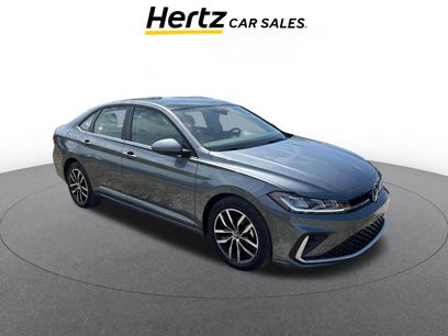 Used 2025 Volkswagen Jetta SE