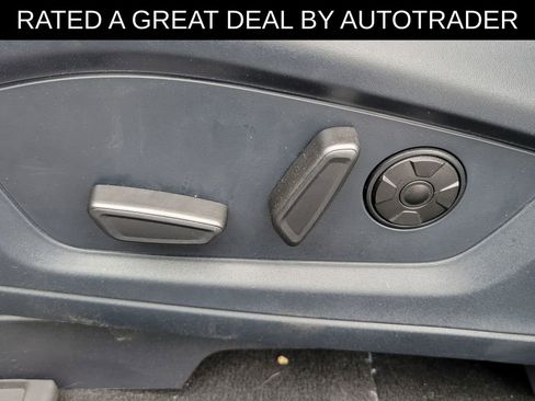 Used 2025 Ford Explorer ST AWD/4WD image 17