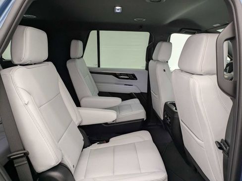 New 2026 Chevrolet Tahoe Premier AWD/4WD image 21