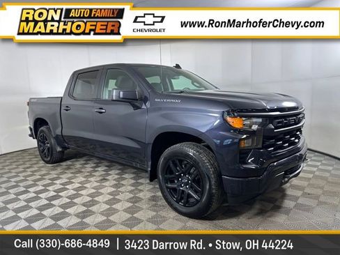 Used 2023 Chevrolet Silverado 1500 Custom image 1