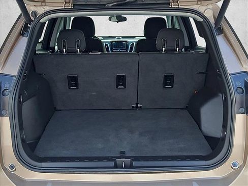 Used 2019 Chevrolet Equinox LT image 6