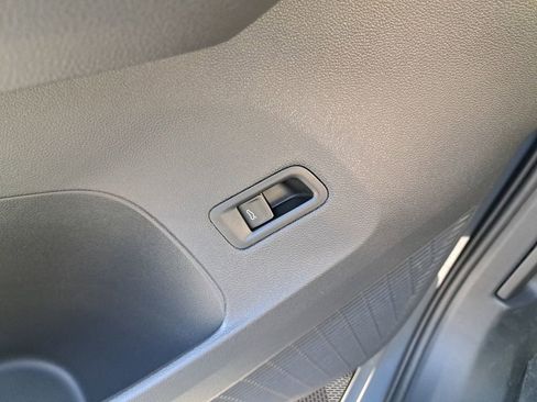 New 2025 Volkswagen Atlas SEL image 34