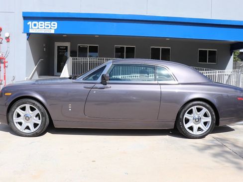 Used 2009 Rolls-Royce Phantom Coupe image 2