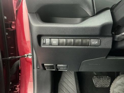 Used 2023 Toyota RAV4 XLE image 26