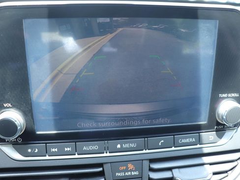 Used 2019 Nissan Altima 2.5 SV FWD image 24