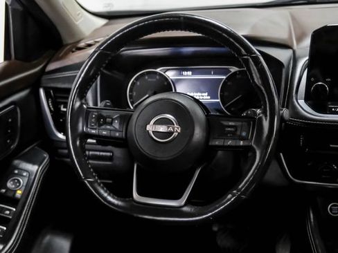 Used 2022 Nissan Rogue SL w/ SL Premium Package FWD image 22