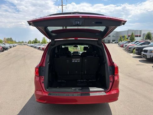 Used 2024 Honda Odyssey Sport image 17