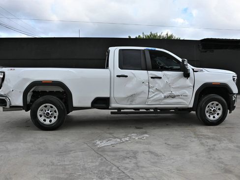 Used 2024 GMC Sierra 3500 Pro w/ Convenience Package AWD/4WD image 5