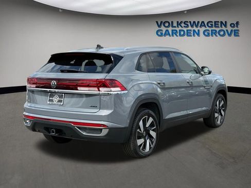 New 2026 Volkswagen Atlas Cross Sport SE AWD/4WD image 7