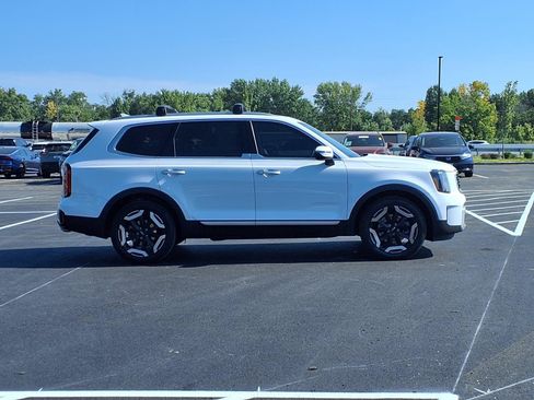 Used 2024 Kia Telluride S w/ S Sunroof Package AWD/4WD image 32