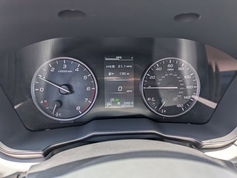Certified 2025 Subaru Outback Limited AWD/4WD image 29