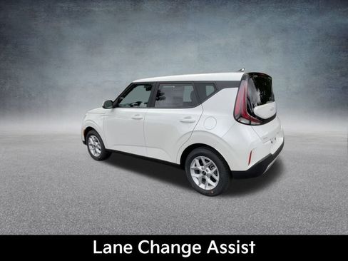 New 2025 Kia Soul LX w/ LX Technology Package image 17
