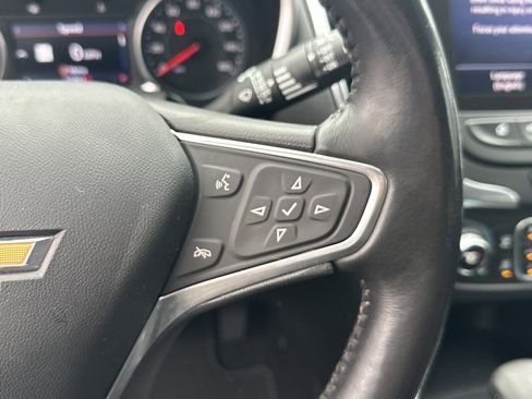 Used 2022 Chevrolet Equinox LT image 29