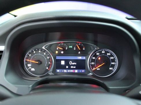 Used 2023 GMC Acadia SLE w/ Driver Convenience Package image 17