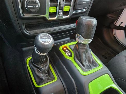 Used 2020 Jeep Gladiator Sport w/ Quick Order Package 24S image 14