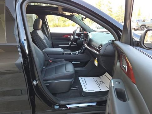 New 2026 Chevrolet Traverse Z71 image 37