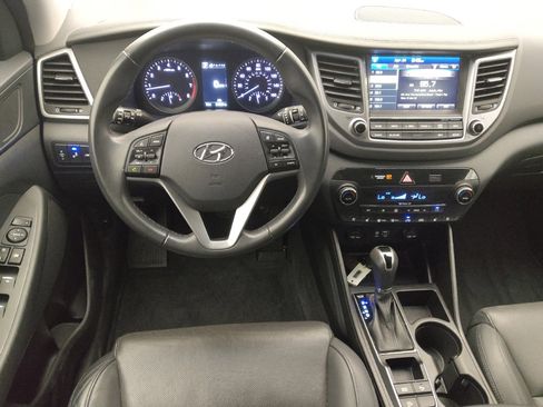 Used 2016 Hyundai Tucson Limited w/ Option Group 03 FWD image 22