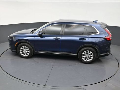 Used 2025 Honda CR-V LX image 12