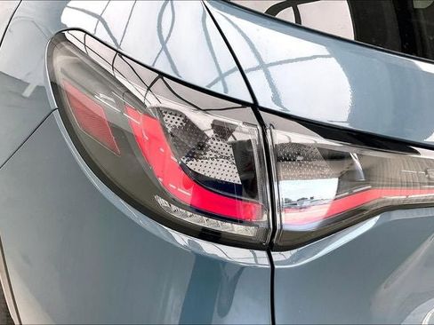 New 2026 Honda HR-V EX-L image 17