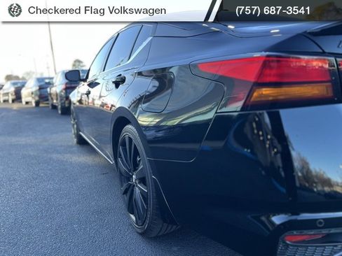 Used 2022 Nissan Altima 2.5 SR w/ Midnight Edition Package image 9