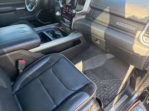 Used 2021 RAM 1500 Laramie w/ Sport Appearance Package image 16