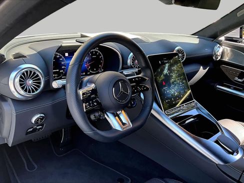 Used 2022 Mercedes-Benz SL 55 AMG 4MATIC image 15