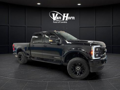 Used 2024 Ford F250 Lariat w/ Lariat Ultimate Package AWD/4WD image 1