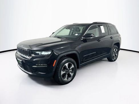 Used 2022 Jeep Grand Cherokee Limited 4xe AWD/4WD image 3