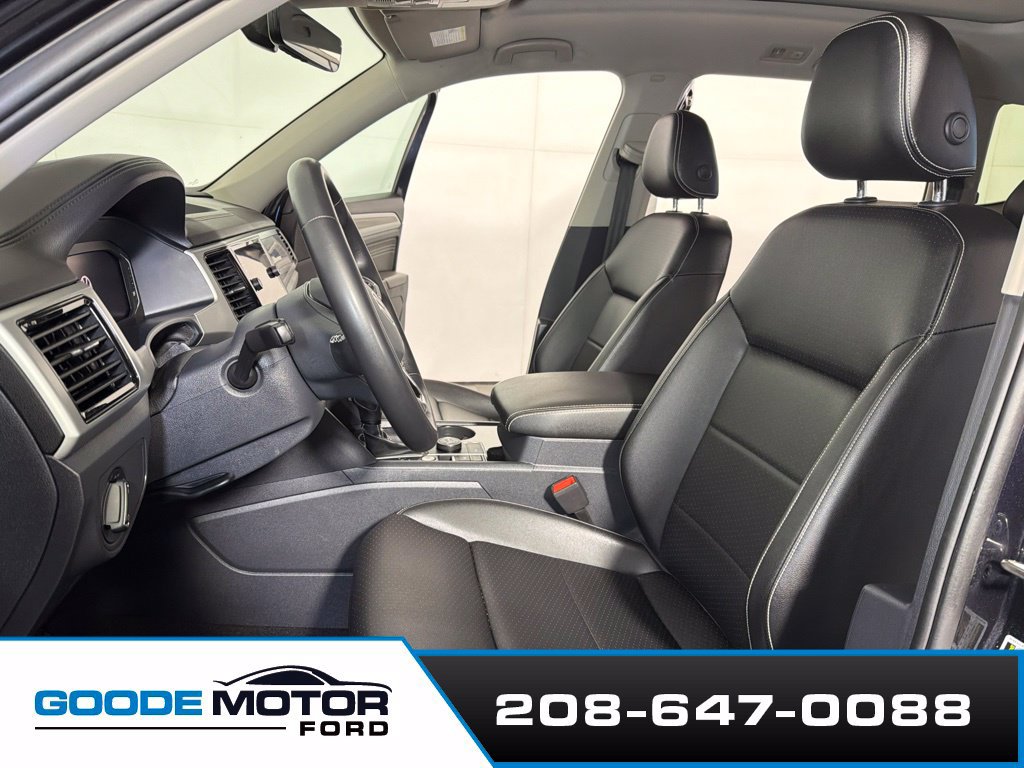 Used 2023 Volkswagen Atlas SEL AWD/4WD image 10