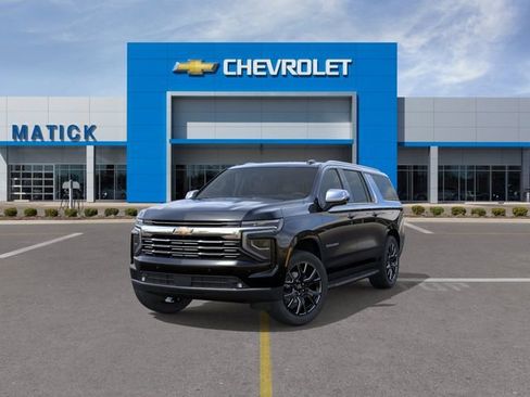 New 2025 Chevrolet Suburban Premier AWD/4WD image 8