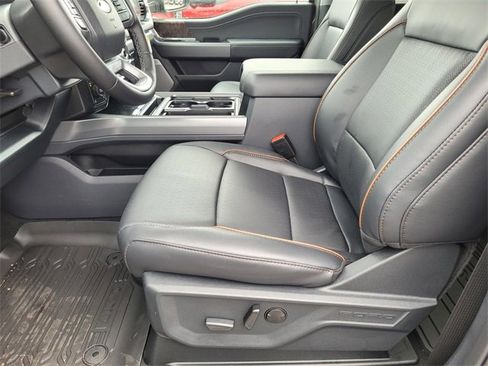 New 2026 Ford F250 Lariat w/ Chrome Package image 8