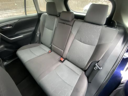 Used 2024 Toyota RAV4 XLE image 22