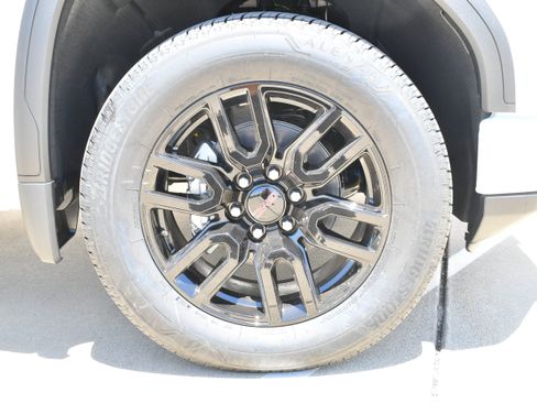 New 2026 GMC Sierra 1500 Elevation AWD/4WD image 4