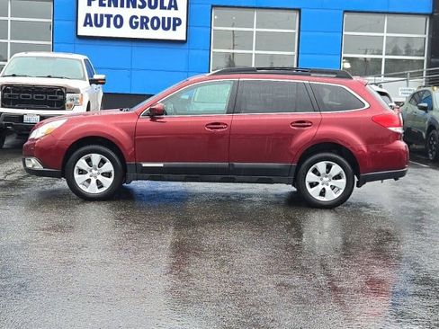 Used 2011 Subaru Outback 2.5i Premium w/ All-Weather Pkg image 6