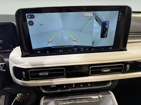 New 2026 Lincoln Aviator 2WD image 18