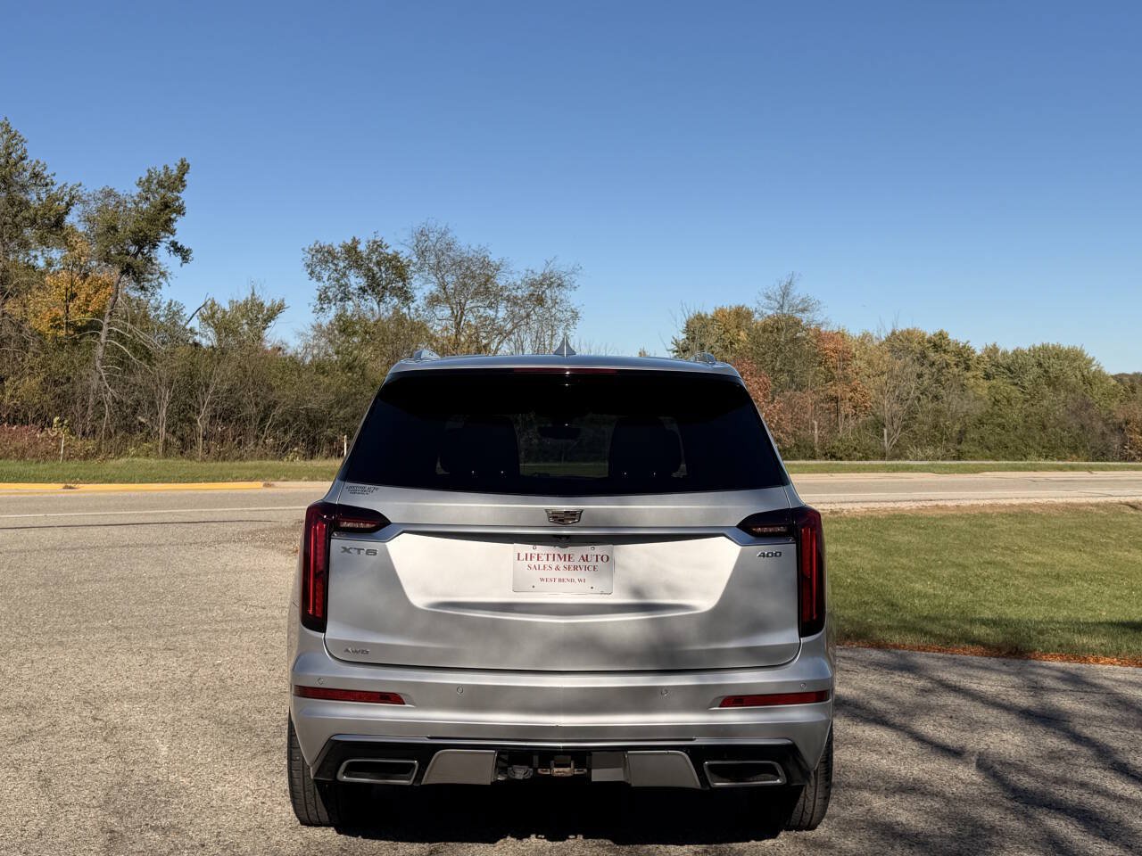 Used 2020 Cadillac XT6 Premium Luxury AWD/4WD image 4