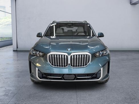 Used 2024 BMW X5 xDrive40i w/ Premium Package AWD/4WD image 10